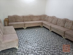 ديوان 15 مقعد نظيف capacity: 15 seats للمقايضة في كربلاء المقدسة