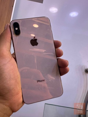 آيفون Xs max ذاكرة 256 مستعمل للبيع في النجف الأشرف