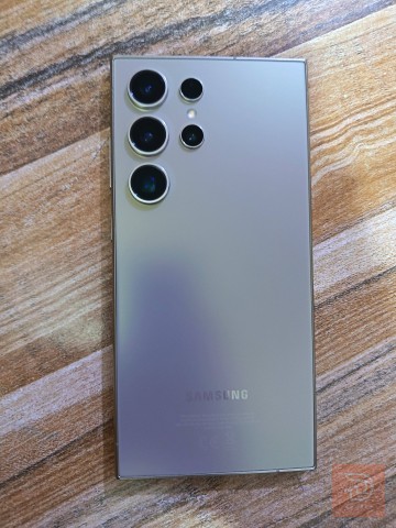 Samsung Galaxy S24 Ultra تيتانيوم للبيع في بغداد