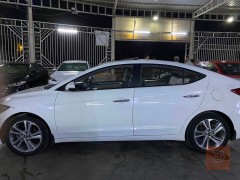 هيونداي النترا 2018 خليجية للبيع في بغداد