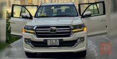 تويوتا لاندكروز 2017 خليجي V6 للبيع في بغداد
