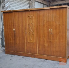 كنتور ٥ ابواب مستعمل للبيع في بغداد