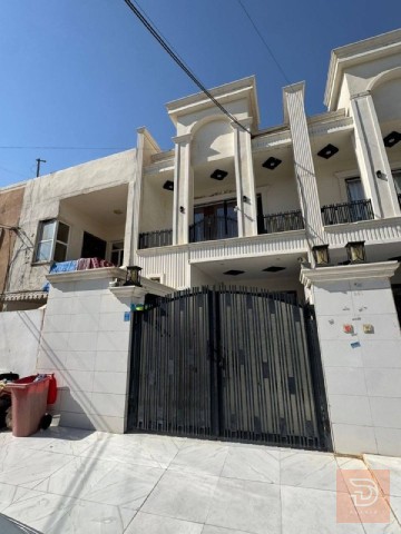 بيت طابقين في حي بيركوت الجديدة للبيع في أربيل