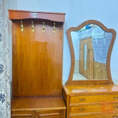 ميز مرايه وجربايه وزاويه تسكام للبيع في كربلاء المقدسة