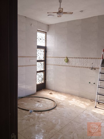 دار حديثة في الامراء الجديدة للبيع في ديالى