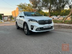 الخليجي كيا سورنتو خليجي لون ابيض 2019 للبيع في بغداد