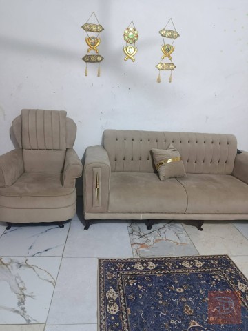 تخم اربع قطع سبع مقاعد للبيع في ذي قار