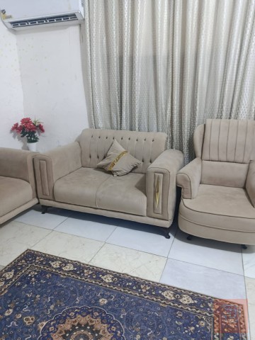 تخم اربع قطع سبع مقاعد للبيع في ذي قار