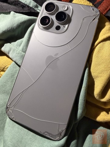 ابل iPhone 15 Pro Max تيتانيوم 256GB للقطع مستعمل للبيع في بغداد