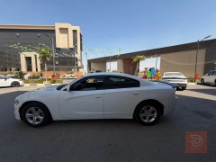 دوج جارجر 2022 SXT وارد أمريكي للبيع في بغداد