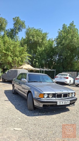 BMW 730 8 سلندر 2031 للبيع في بغداد