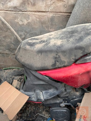 فراشة كوم حديد للبيع في بغداد
