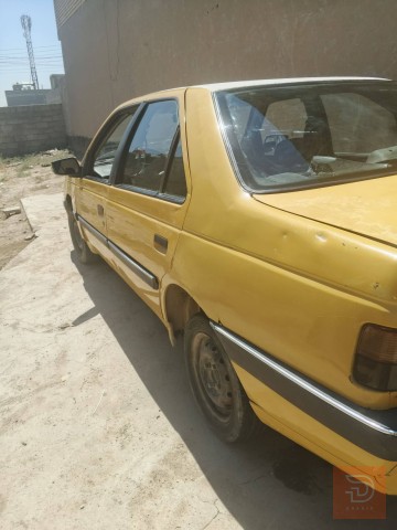 بيجو نظيفة مستعمل للبيع في بغداد