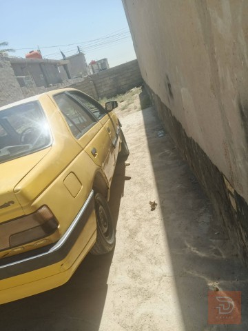 بيجو نظيفة مستعمل للبيع في بغداد