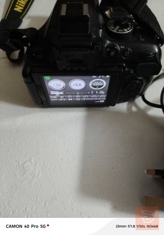 نيكون D5200 مستعمل للبيع في ذي قار
