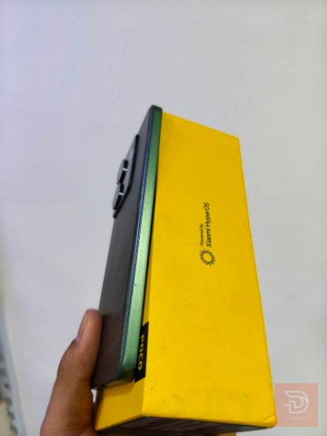 POCO M7 pro 5G مستعمل للبيع في البصرة