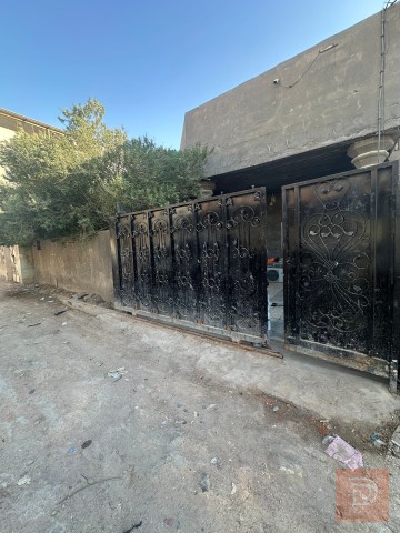 بيت في البصرة منطقة بهادرية 200 متر للبيع