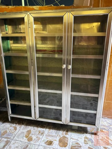 فاترينا ألمنيوم وزجاج جديد للبيع في بغداد