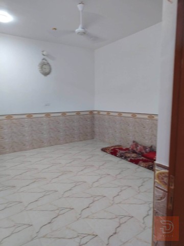 دار مساحة ٢٠٠ متر للبيع في الأنبار