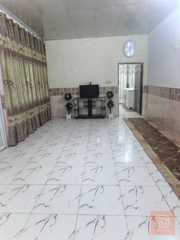 مشتمل مع أثاث في شارع النفط 127 مكان للبيع في واسط