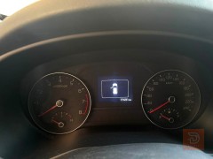 كيا سبورتج 2017 حمراء للبيع في بغداد