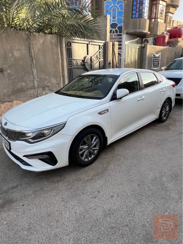كيا K5 وارد كوري