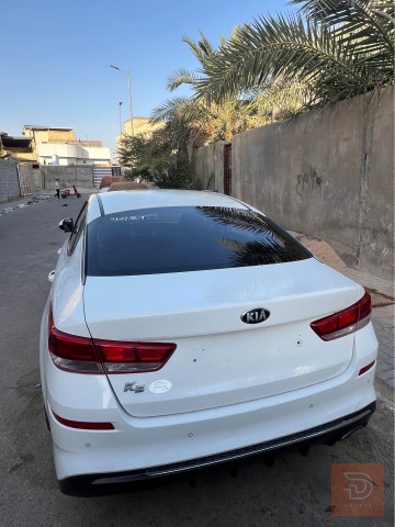 كيا K5 وارد كوري