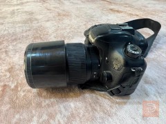 كاميرا كانون 7D mark2 مع ملحقات مستعمل للبيع في بغداد