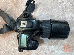 كاميرا كانون 7D mark2 مع ملحقات مستعمل للبيع في بغداد