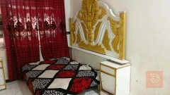 غرفة نوم خشب عراقي مصبوغة مستعمل للبيع في كربلاء المقدسة