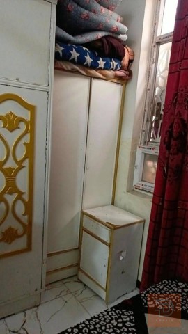 غرفة نوم خشب عراقي مصبوغة مستعمل للبيع في كربلاء المقدسة