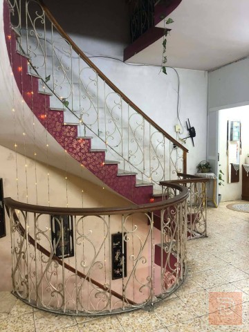 بيت واجهة 6 ونزال 30 في جميلة للبيع في بغداد