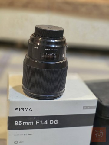نيكون 85m للبيع في بغداد