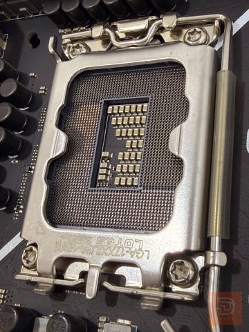 Z790 asus prime a-wifei أبيض للبيع في بغداد