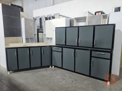 كاونتر المنيوم تفصال مترين مع سنك مرمر مستعمل للبيع في واسط