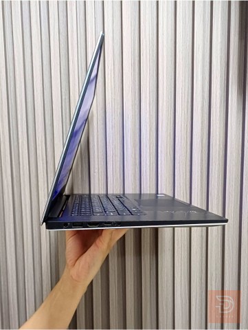 Dell Precision 5540 معالج i9 مستعمل للبيع في بغداد