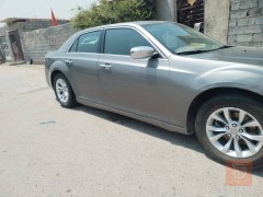 كرايسلر 300 2012 للبيع في بغداد