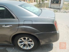 كرايسلر 300 2012 للبيع في بغداد