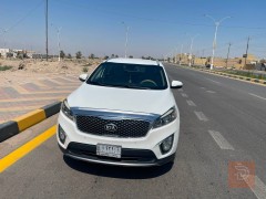 كيا سورنتو ٢٠١٦ ابيض للبيع في ذي قار