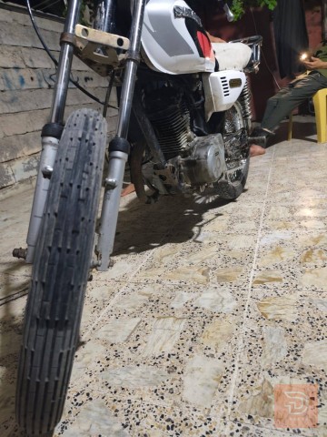 دراجة نظيفة مكفولة مستعمل للبيع في ديالى