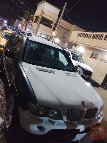 بي ام اكس 5 موديل 2000 للبيع في صلاح الدين