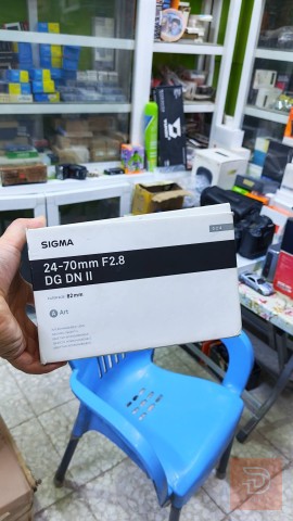 SONY A7IV + 424.70 F2.8 SIGMA جديد للبيع في بابل