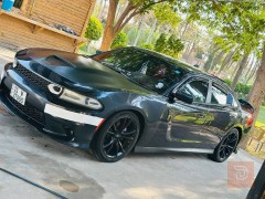 دوج جارجر 2016 فئة SXT للبيع في بابل