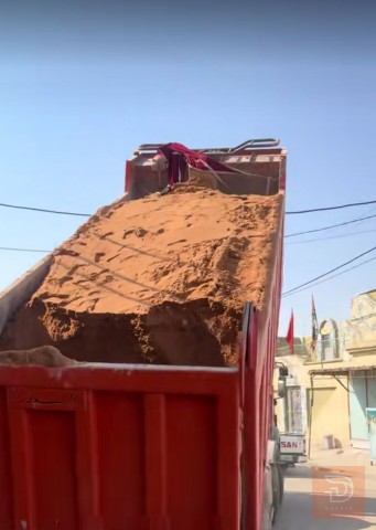 رمل عادي أحمر درجة أولى للبيع في النجف الأشرف