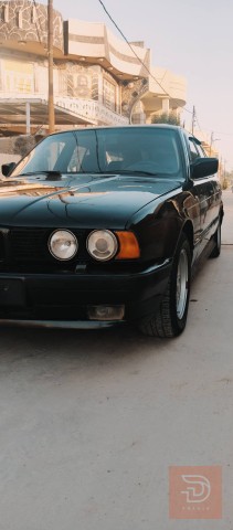 BMW موديل 91 لون اسود للبيع في ديالى