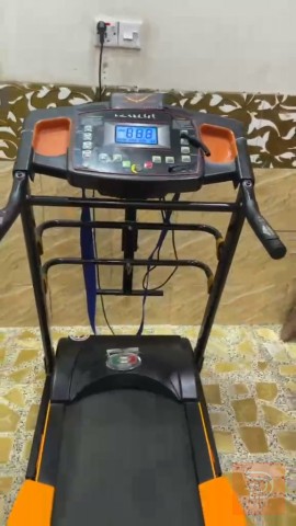 جهاز ايطالي مع حزام كاسر الشحوم مستعمل للبيع في عموم العراق