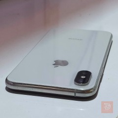 ايفون Xs 2 56 غيغا للبيع في النجف الأشرف