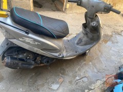 دراجة منغولي نظيفة نضيفه للبيع في بغداد