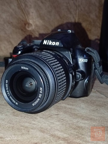 كاميرا نيكون D3000 مع عدسة 18-55mm مستعمل للبيع في كربلاء المقدسة