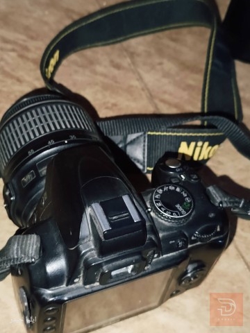 كاميرا نيكون D3000 مع عدسة 18-55mm مستعمل للبيع في كربلاء المقدسة